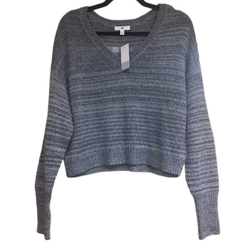 Women's NWT BP Nordstrom V-Neck Cropped Grey Sweater‎ L